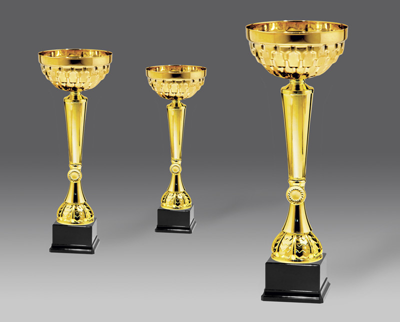 Puchar G24453 3, &oslash;14, h.39 puchary statuetki medale